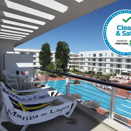Marina Club Hotel 4*