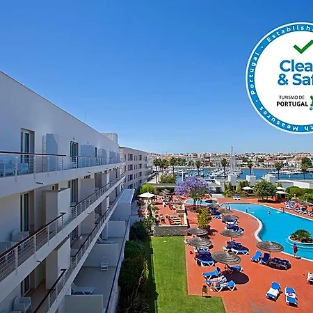 Marina Club