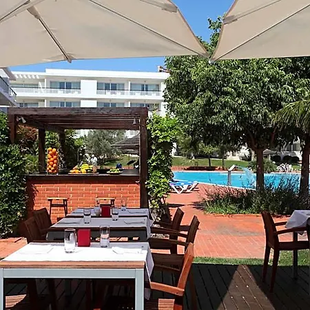 Hotel Marina Club